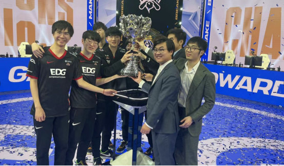 一轮战术革 一轮战术革